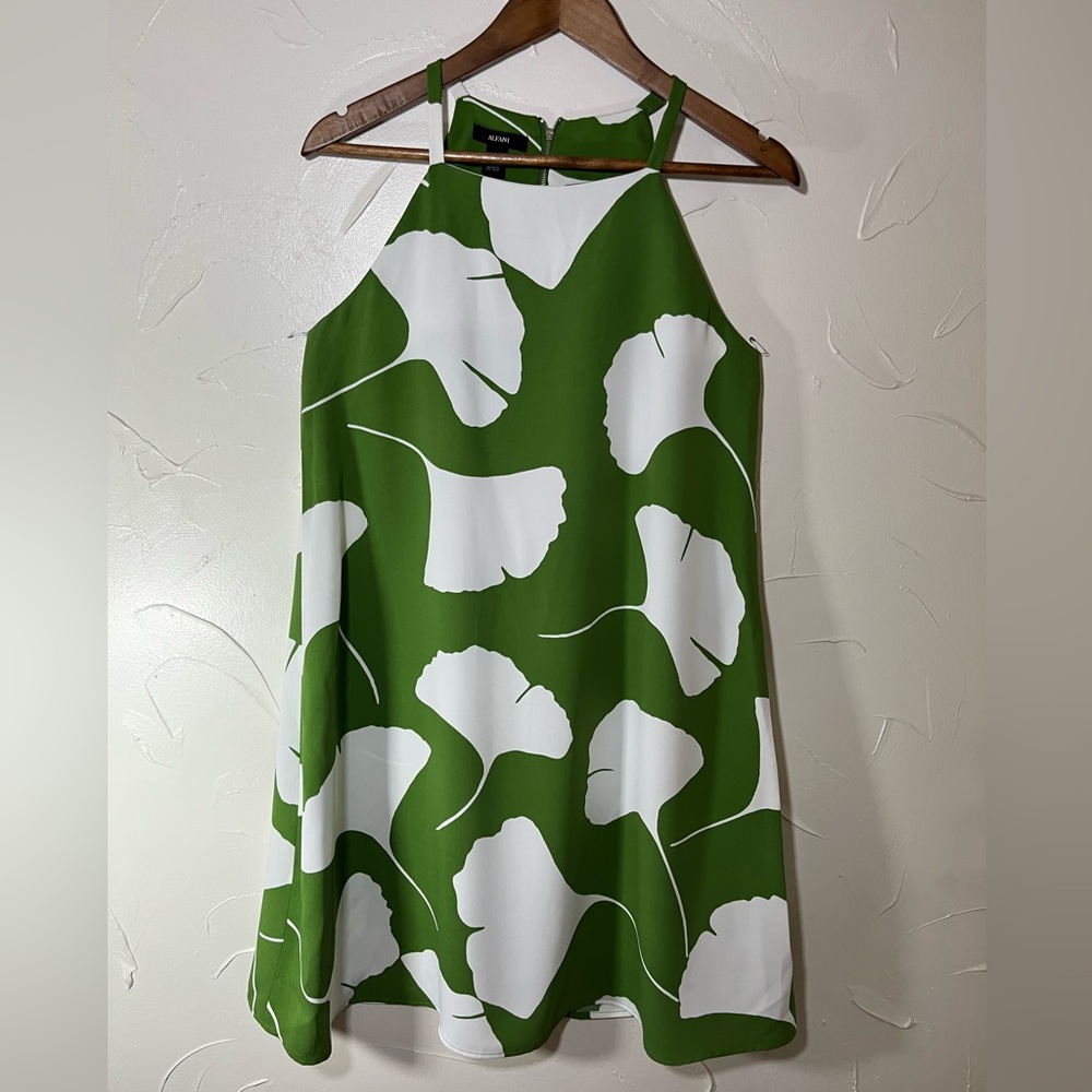 ALFANI Abstract Halter Shift Dress SZ 8